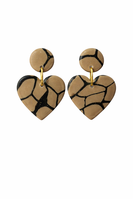 Aros corazones negros y cafe